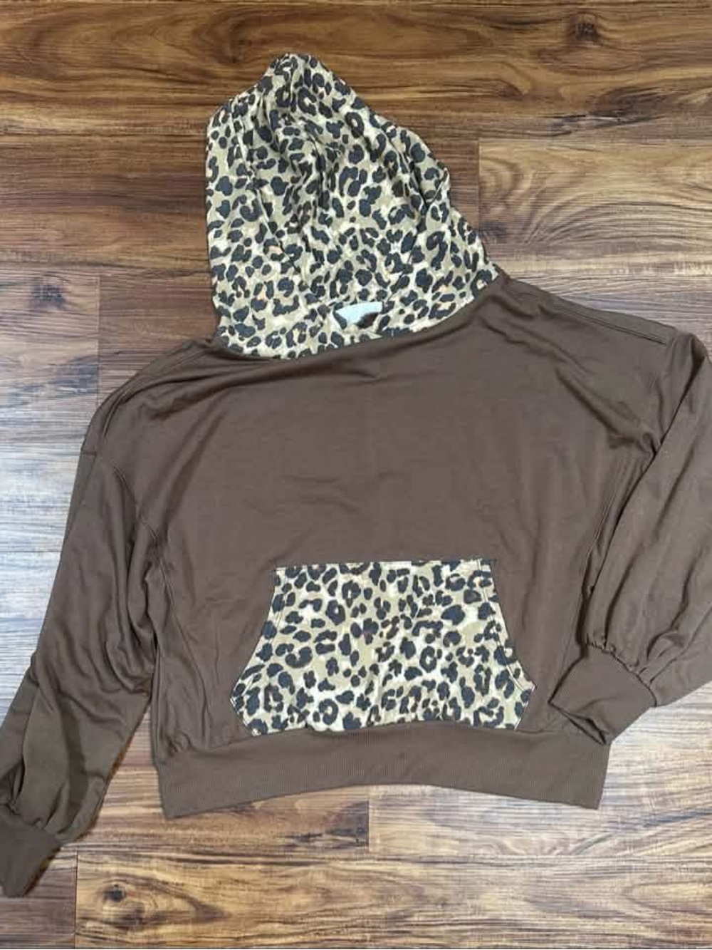 Zenana Outfitters Brown Pullover with Leopard Accent